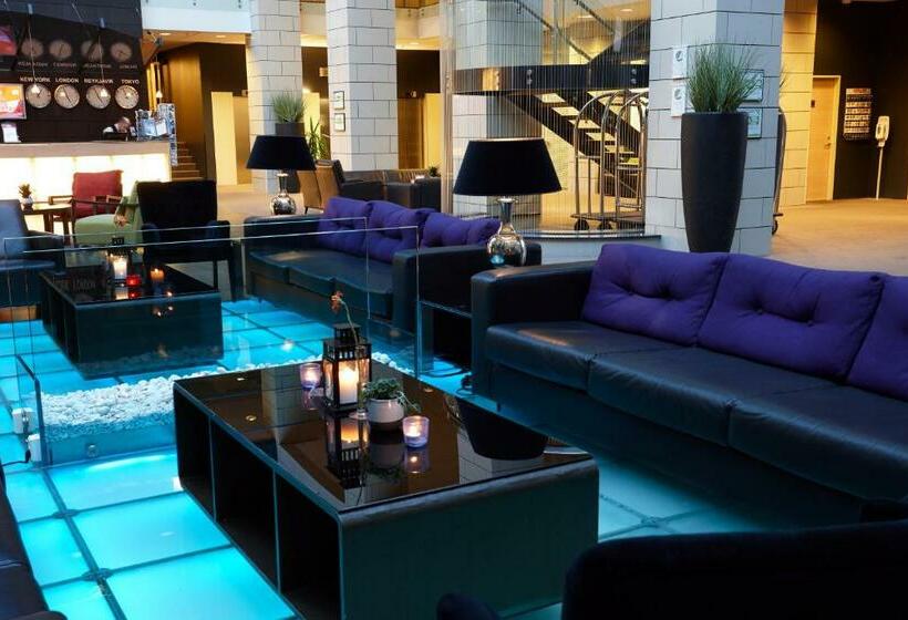 اتاق استاندارد با چشم‌انداز, Hótel Reykjavík Grand