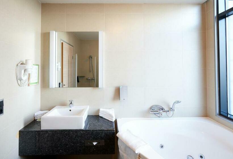 Suite Junior, Hótel Reykjavík Grand