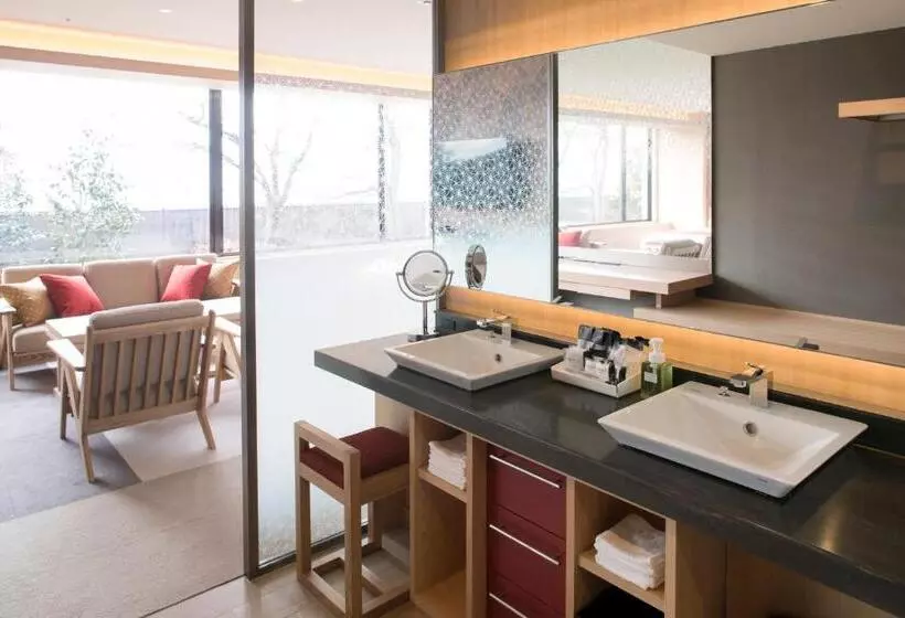 Habitació Quàdruple Premium, Granvia Hiroshima