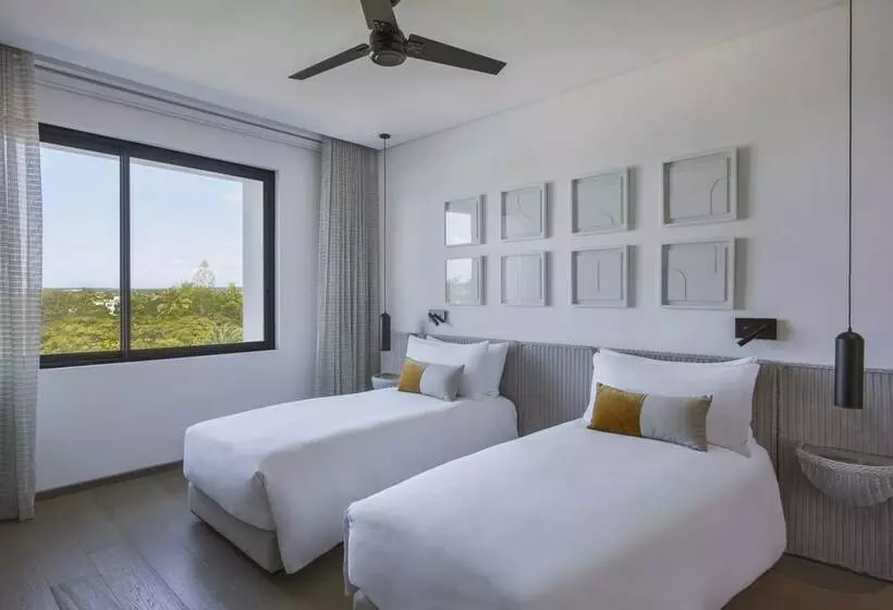اتاق لوکس, Lux Grand Baie Resort & Residences