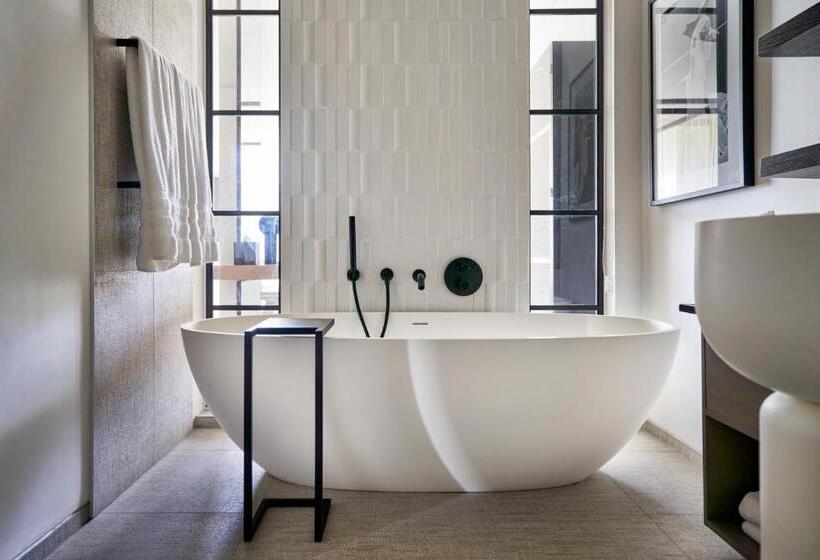 اتاق لوکس, Lux Grand Baie Resort & Residences