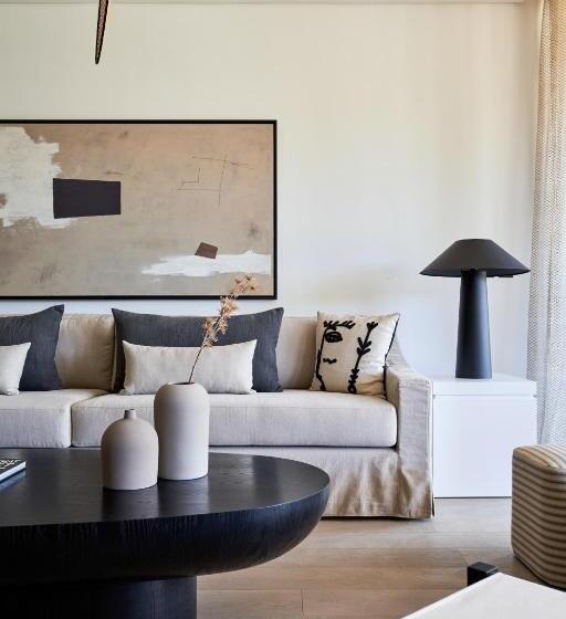 اتاق لوکس, Lux Grand Baie Resort & Residences