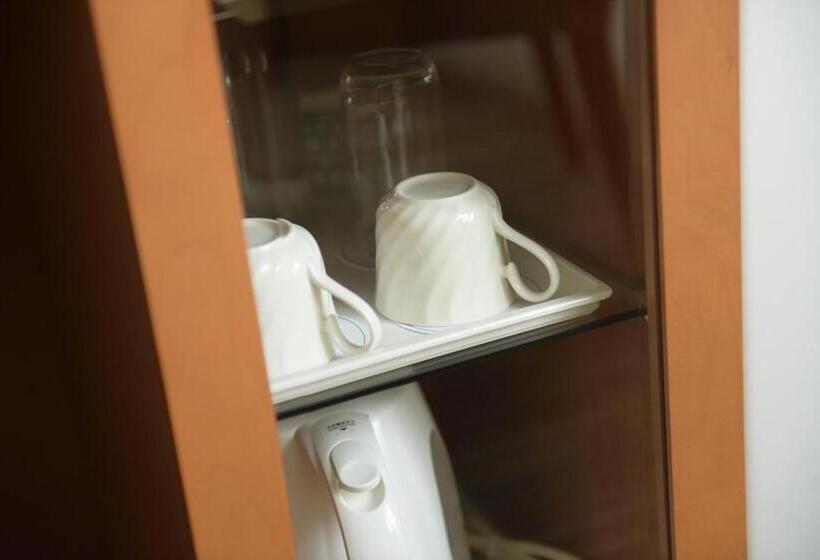 Номер Стандарт Трехместный, Narita Tobu Hotel Airport