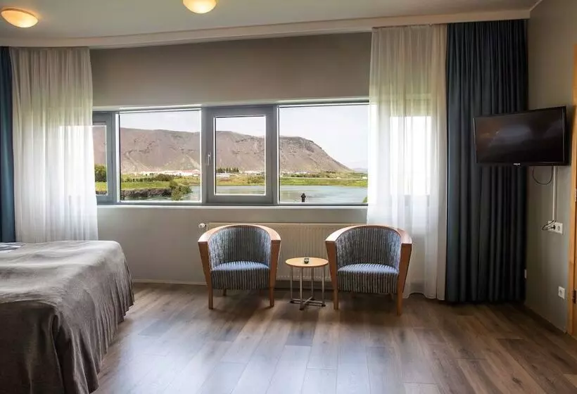 اتاق سوپریور با چشمانداز رودخانه, Selfoss