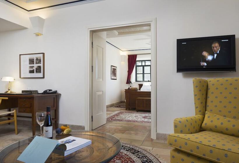 סוויטה, The American Colony Hotel   Small Luxury Hotels Of The World