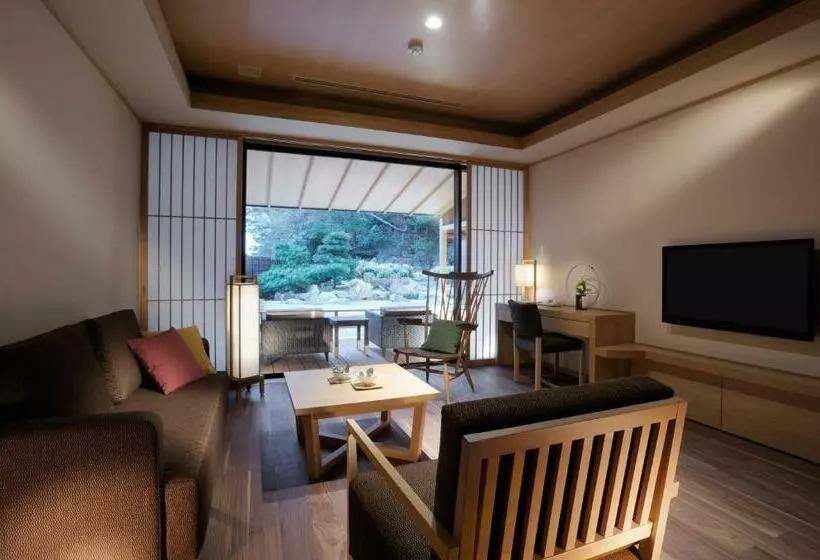 プレミアムスイート, Toba International Hotel Shiojitei