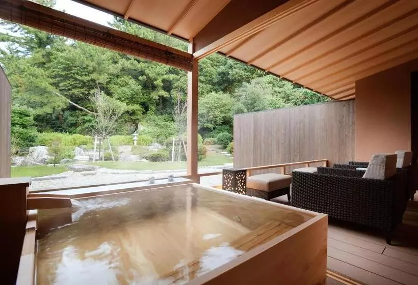 プレミアムスイート, Toba International Hotel Shiojitei
