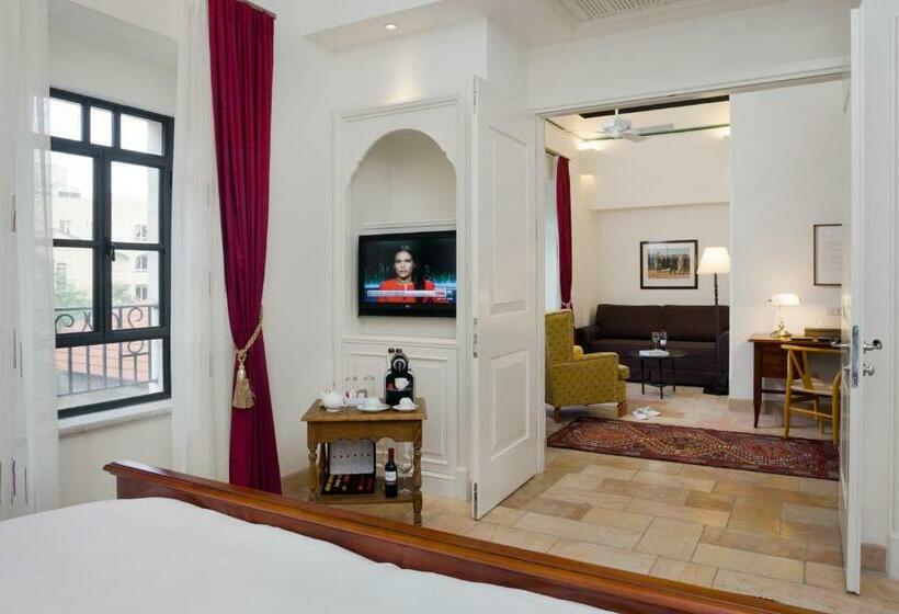סוויטה, The American Colony Hotel   Small Luxury Hotels Of The World