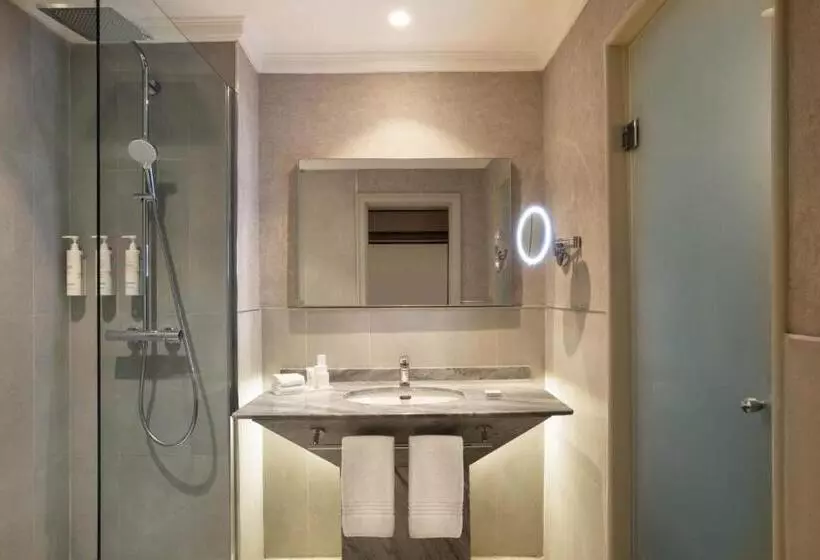 اتاق کلاب, Casablanca Marriott
