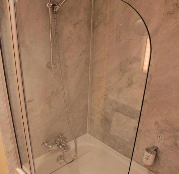 スタンダードルーム, Casino 2000   Adult Guests Only