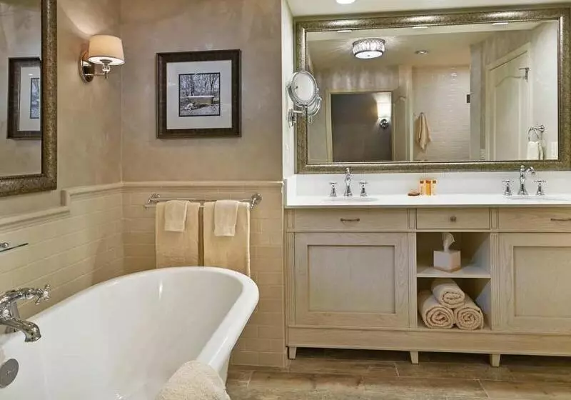 سوئیت با تخت بزرگ, Crowne Plaza Kuwait Al Thuraya City, An Ihg