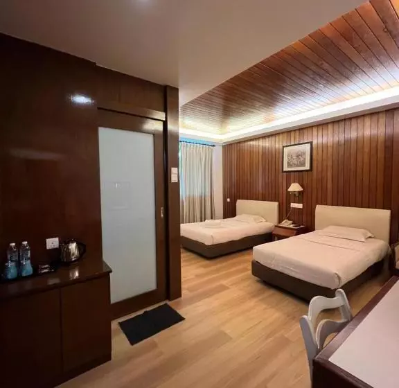 Habitació Estàndard, D Eastern