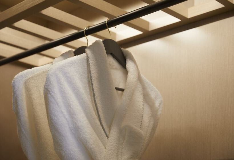 Люкс, Grand Intercontinental Seoul Parnas, An Ihg