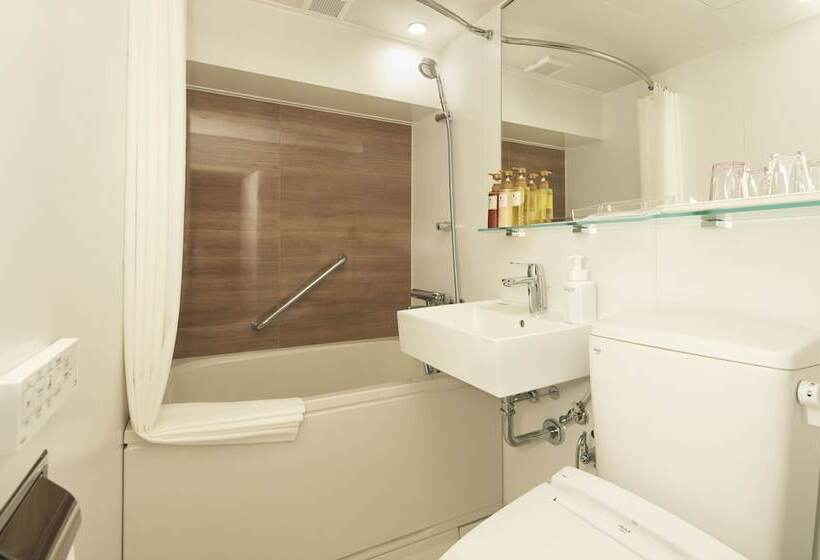 Номер Стандарт Трехместный, Mystays Yokohama
