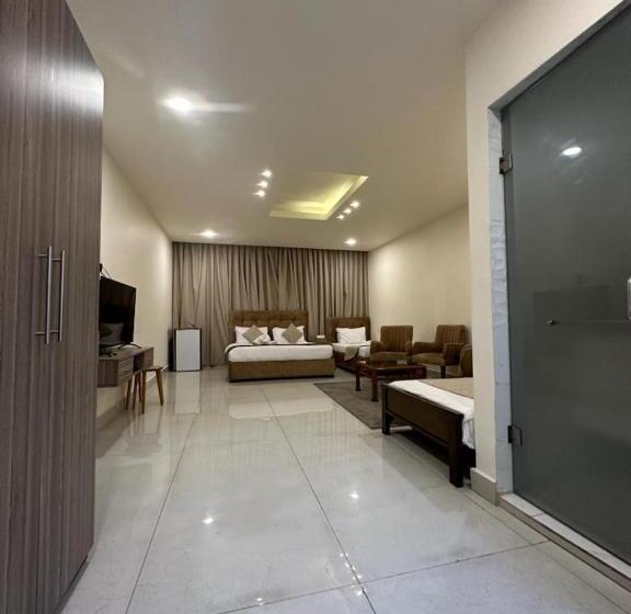 سوییت جونیور, Orient Prince