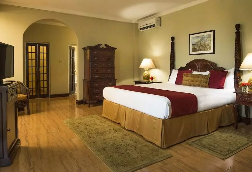 سوییت با چشم‌انداز دریا, Seagarden Beach Resort  All Inclusive