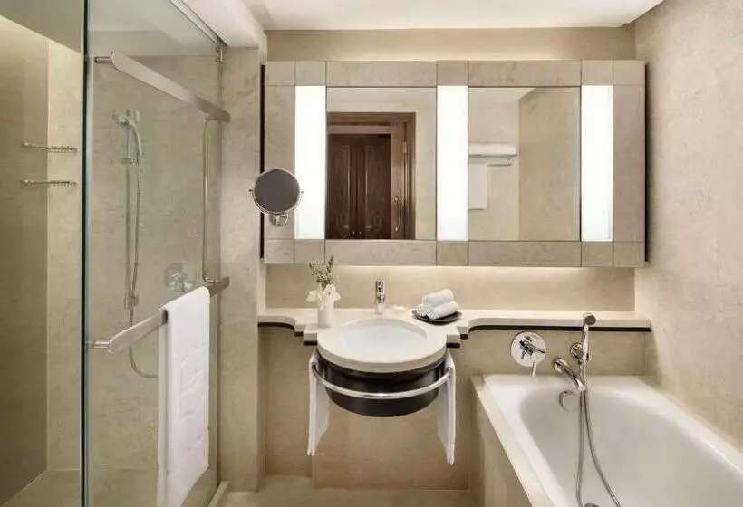 اتاق کلاس بیزنس, Shangrila Kuala Lumpur