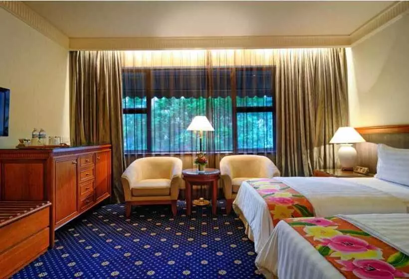 デラックスルーム, The Jesselton