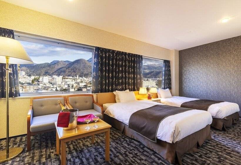 高级大房间, Yamagata Grand