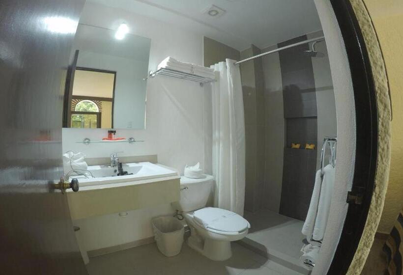 غرفة قياسية ثلاثية, Collection O Hotel Del Portal, Puebla