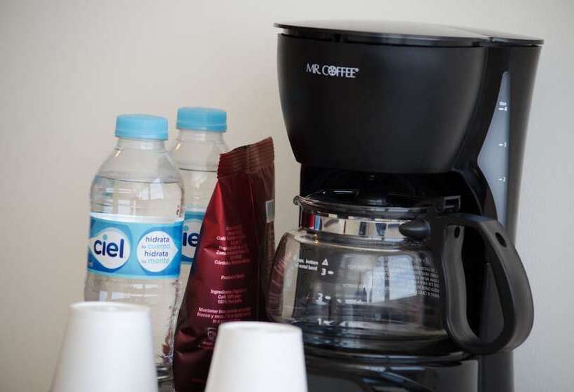 스탠다드 룸 더블 침대 2개, Hostal De Cortés