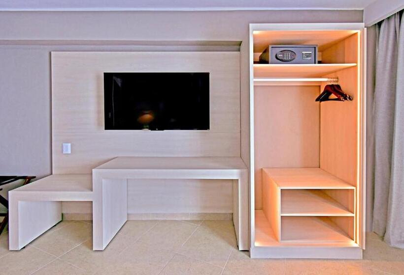 غرفة كمفورت مطلة على الجبل, Amares Acapulco