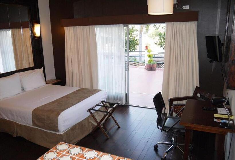 جناح جونيور مزوَّد بجاكوزي, Best Western El Cid