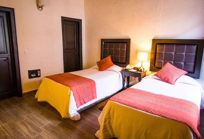 ２ダブルベッドのスタンダードルーム, Best Western Plus Posada De Don Vasco