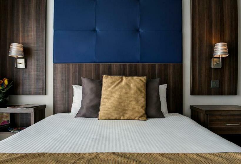 اتاق خانوادگی با چشم‌انداز دریا, Cavalieri Art