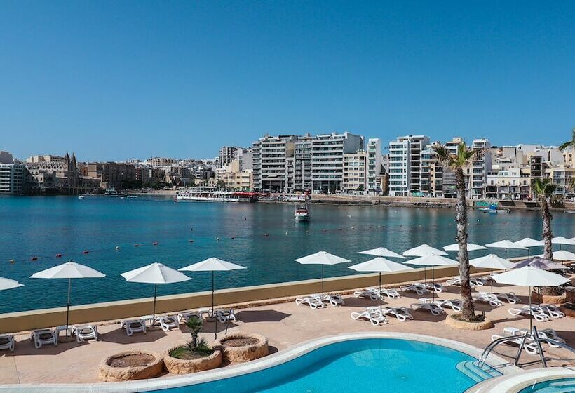 سوئیت جونیور با چشم‌انداز, Cavalieri Art