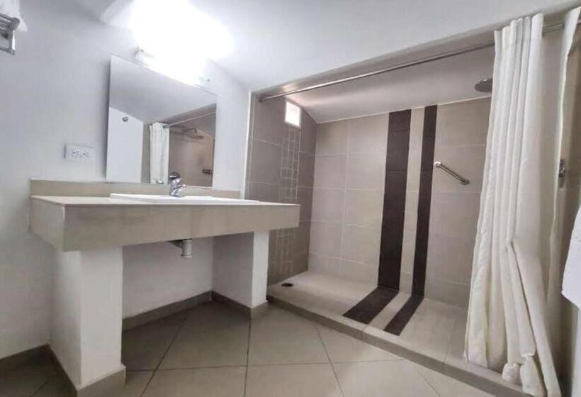 غرفة عائلية, Collection O Hotel Del Portal, Puebla