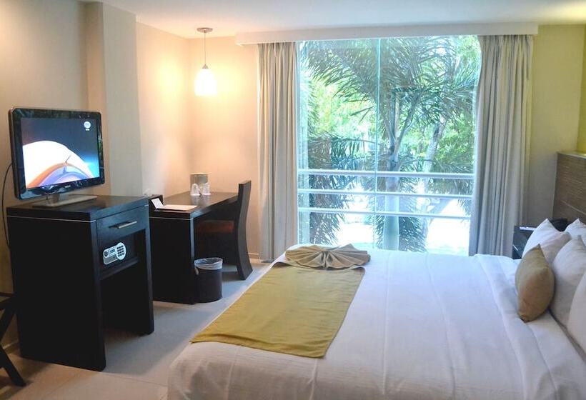Quarto Deluxe, El Español Paseo De Montejo