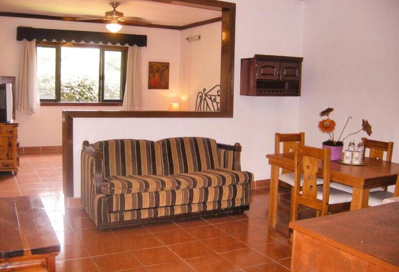 小型套房, San Angelo