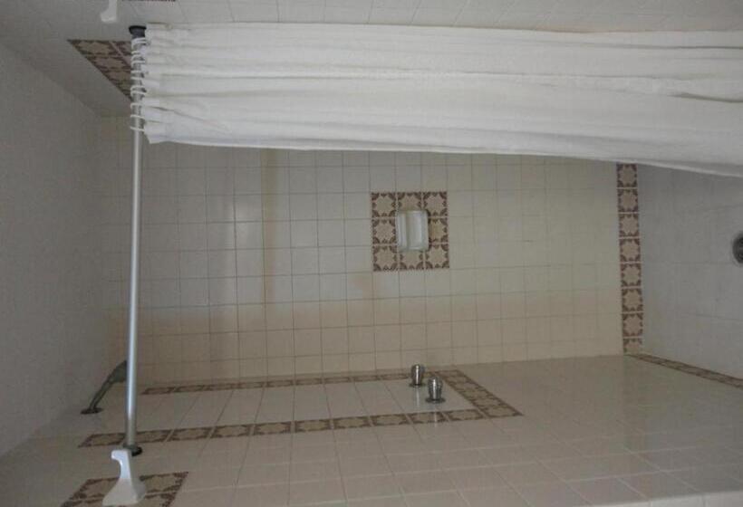 سوییت, Tucan Siho Playa