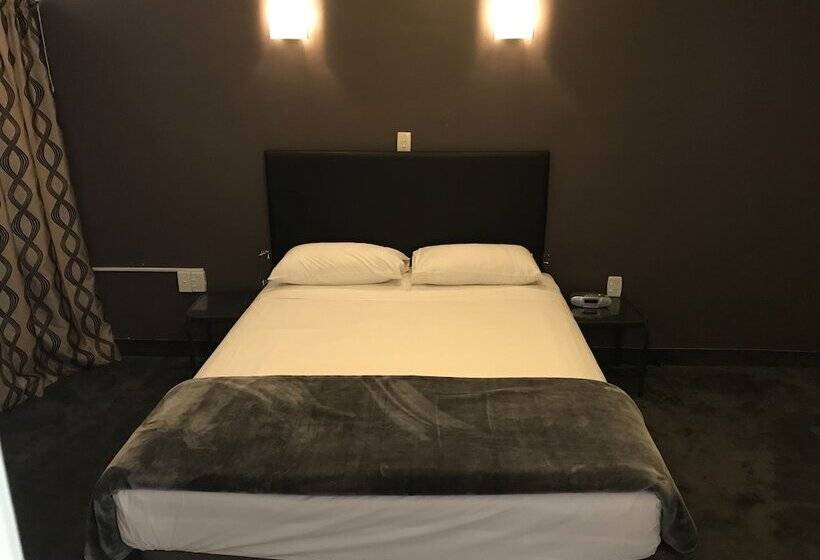 패밀리 스위트, Ascot Epsom Motel