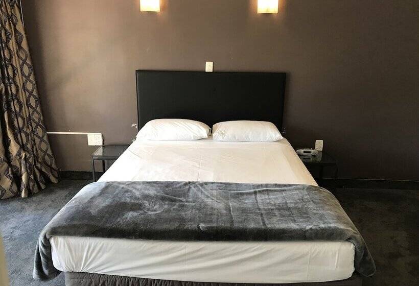 패밀리 스위트, Ascot Epsom Motel