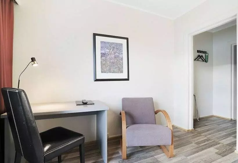 اتاق استاندارد یک نفره, Bardufoss Hotell