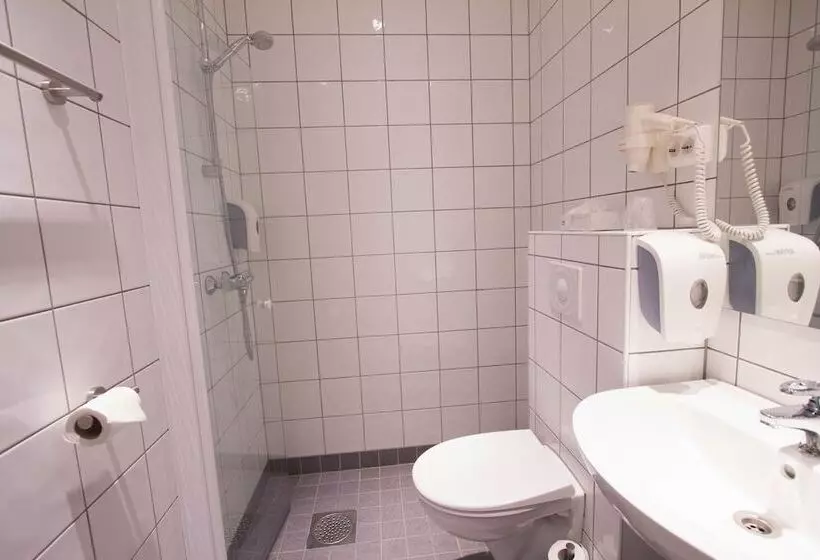 اتاق سوپریور یک تخته, Bardufoss Hotell