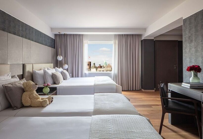 Premium Family Room, Anantara Grand Krasnapolsky Amsterdam