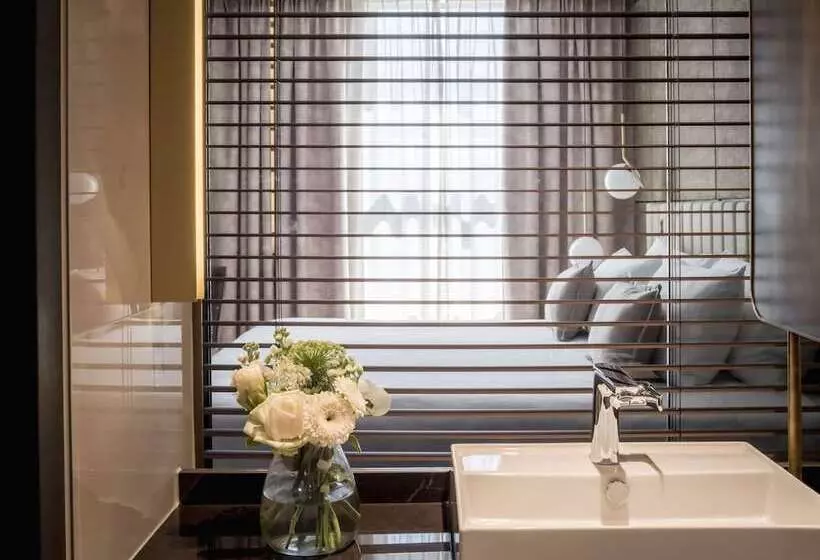 اتاق پرمیوم, Anantara Grand Krasnapolsky Amsterdam