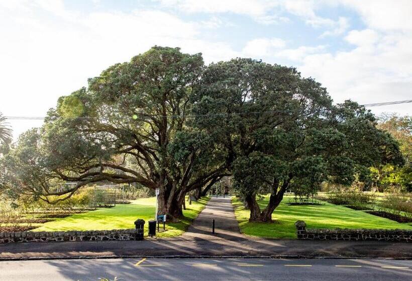 발코니 수피리어 룸, Auckland Rose Park