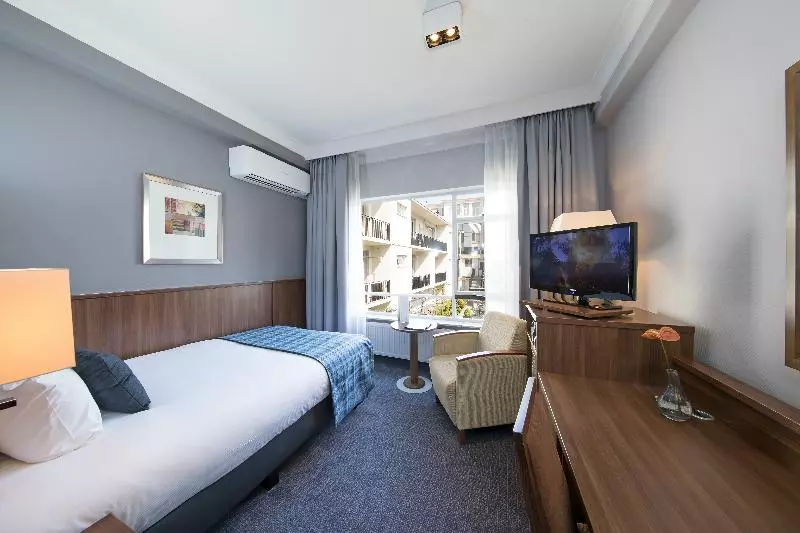 スタンダードシングルルーム, Bilderberg Parkhotel Rotterdam