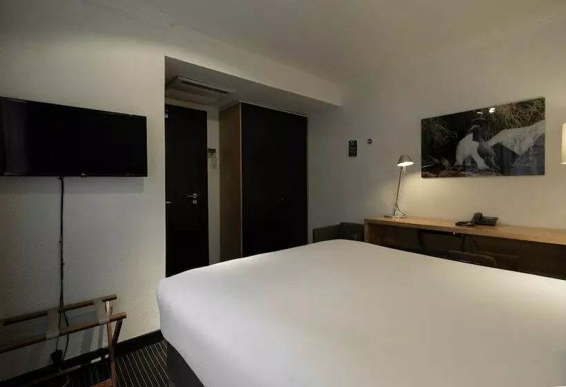 اتاق اکونومی, Catalonia Vondel Amsterdam