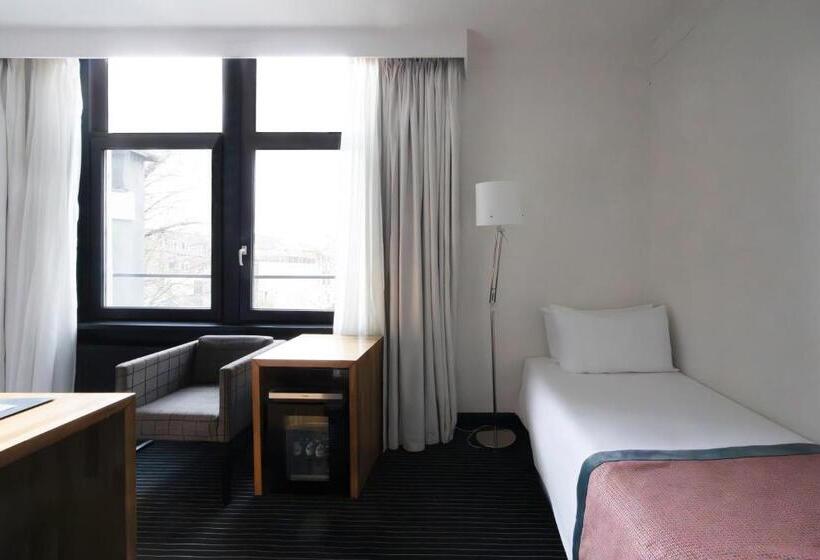 غرفة قياسية ثلاثية, Catalonia Vondel Amsterdam