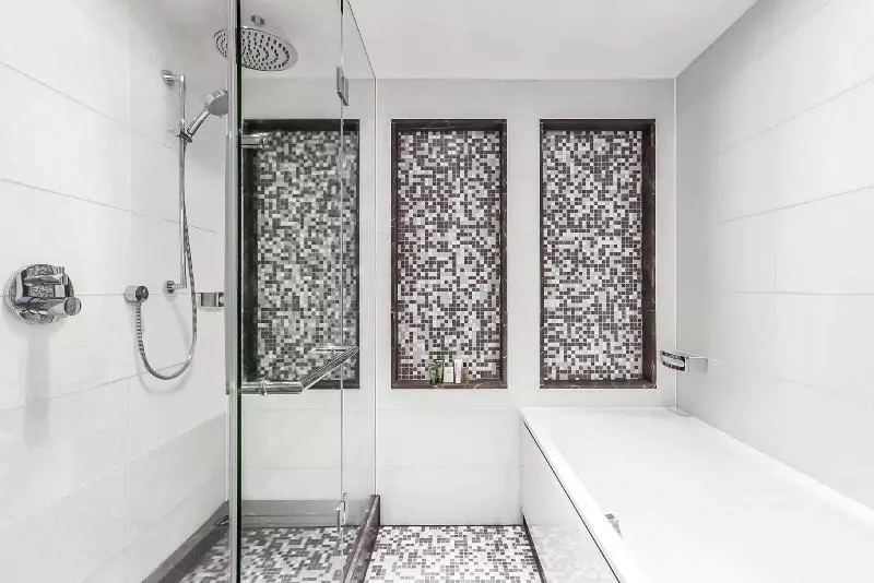 سوئیت جونیور با تخت بزرگ, Hilton Rotterdam