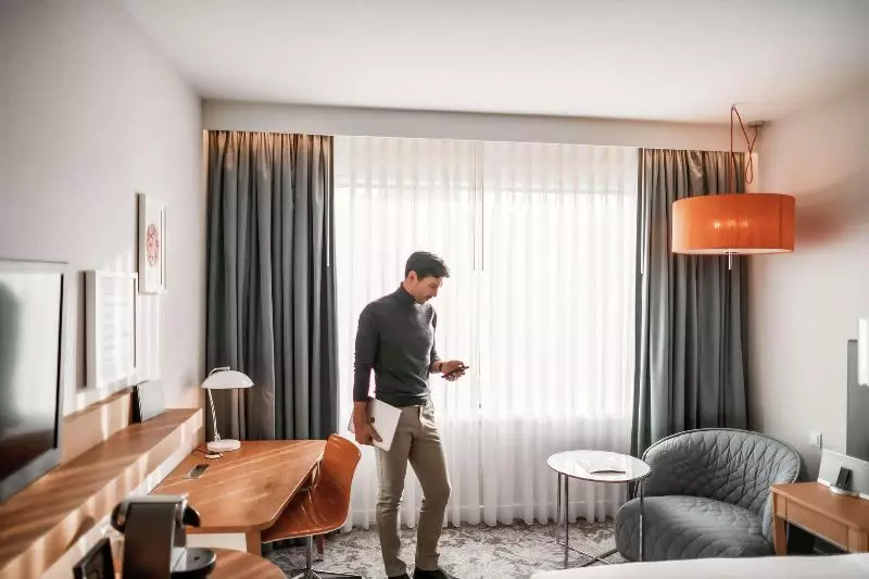 اتاق استاندارد با تخت بزرگ, Hilton Rotterdam