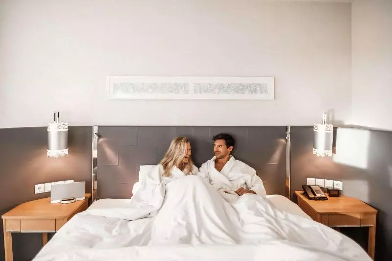 اتاق استاندارد با تخت بزرگ, Hilton Rotterdam
