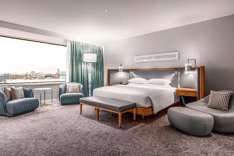 سوییت اجرایی, Hilton Rotterdam