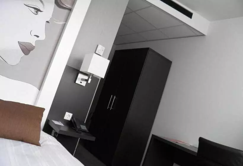 اتاق استاندارد یک نفره, Leonardo Hotel Breda City Center