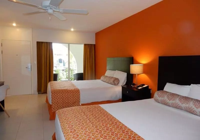 اتاق استاندارد, Talk Of The Town Beach Hotel & Beach Club By Gh Hoteles